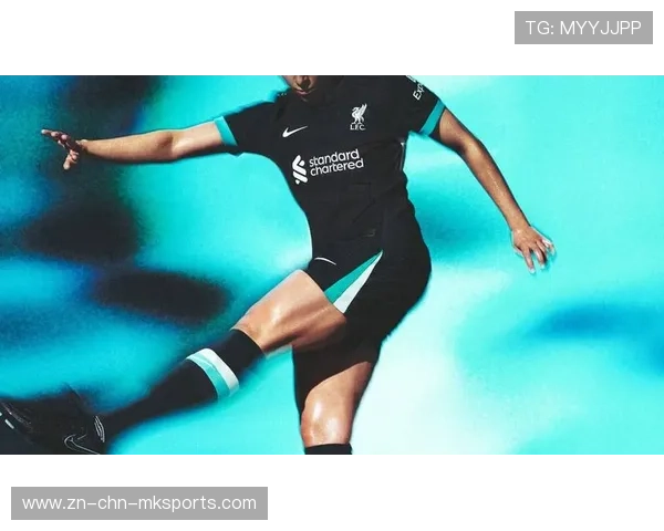 利物浦新版球衣引发讨论热潮