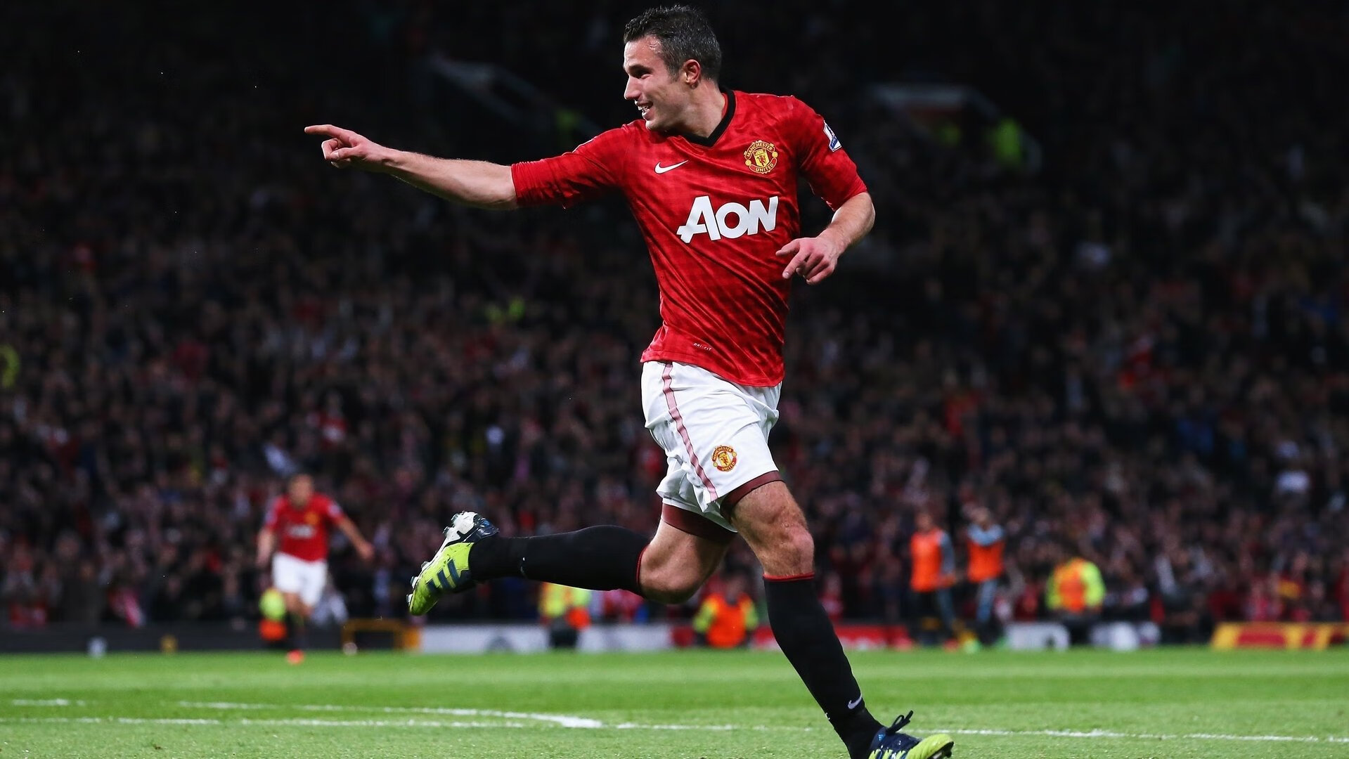 mk体育官方网站-五大联赛强强对话中的战术对位与发挥差异，五大联赛各联赛打法特点