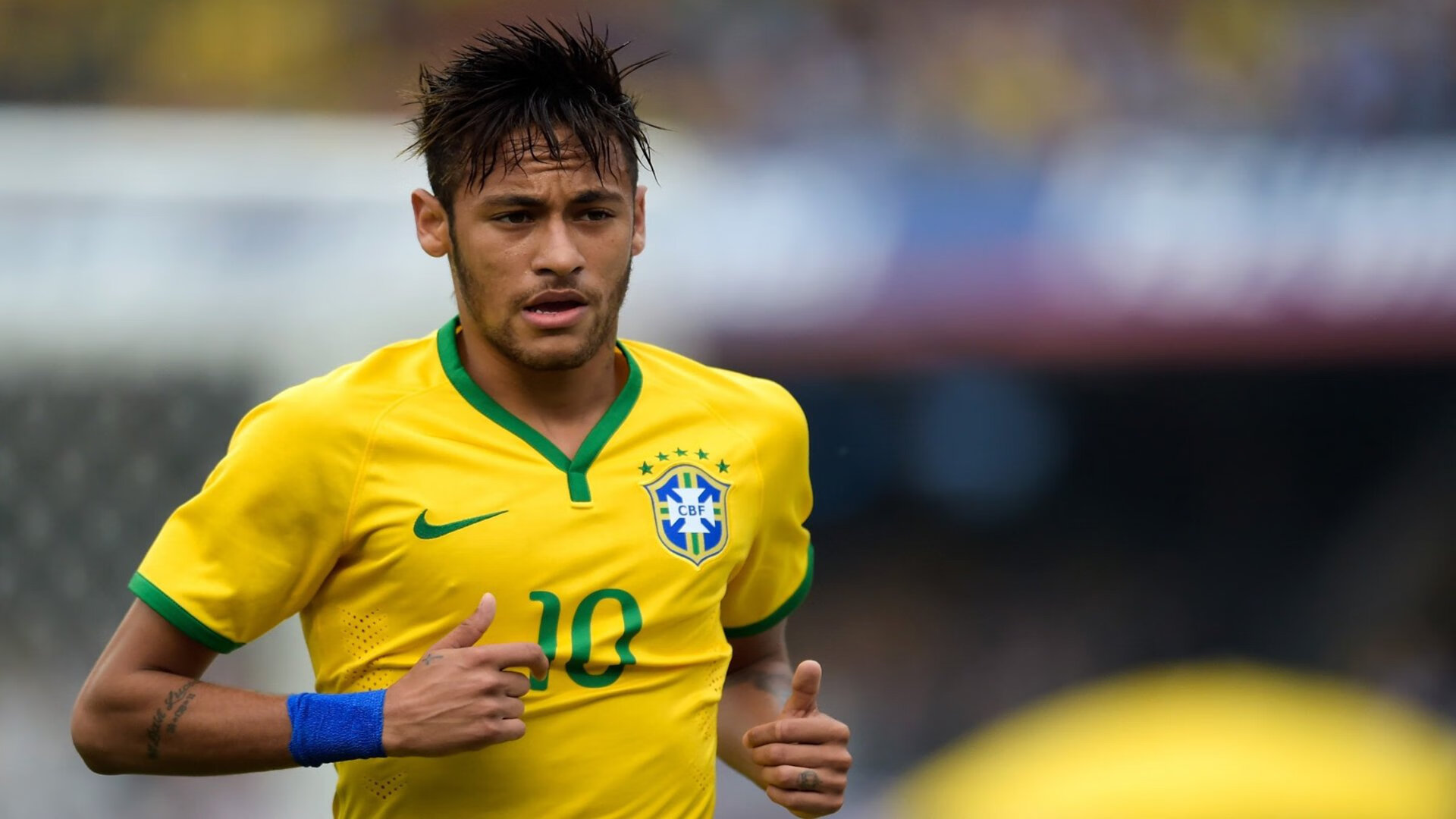 “华金·托比利亚的领导风范与强大责任感,帮助阿根廷美洲狮队巩固防线”